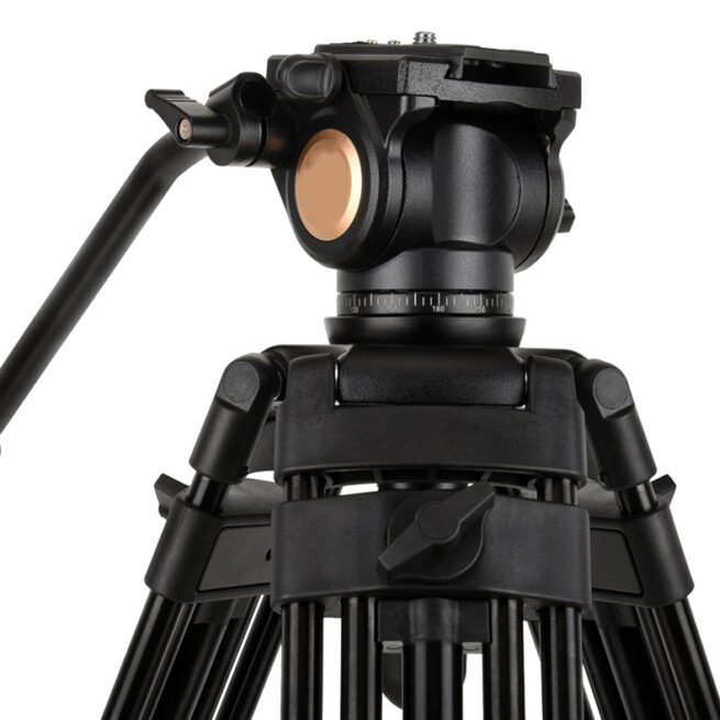 Tripod_TP08